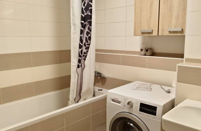 Rent of a furnished 3-room apartment, 62 m², Podunajské Biskupice, Bratislava, Slovakia